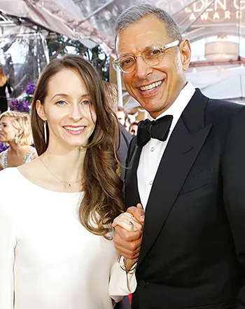 1435258600_jeff goldblum emilie livingston 441
