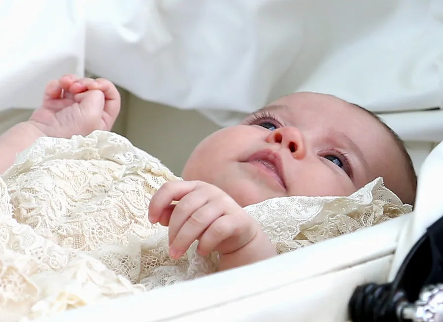 1436187672_princess charlotte zoom