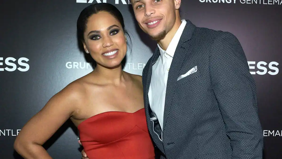 Ayesha and Stephen Curry