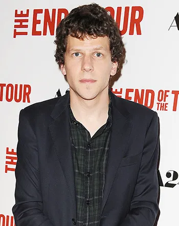 1436919909_jesse eisenberg 441