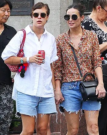 1437678996_demi moore scout willis 441