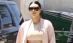 1438014021_kim kardashian 178