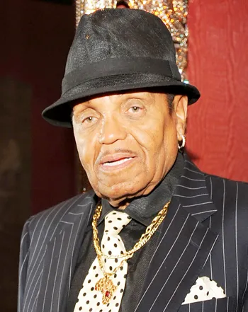 1438017610_97797258_joe jackson 350