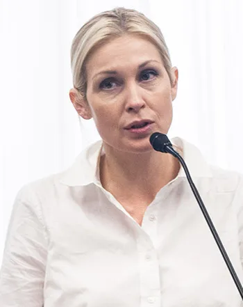 1438027383_kelly rutherford 2 441