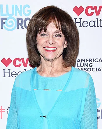 1438441772_valerie harper v