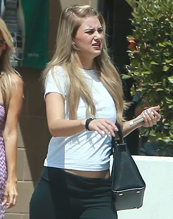 1439073820_briana jungwirth louis tomlinson baby mama_3