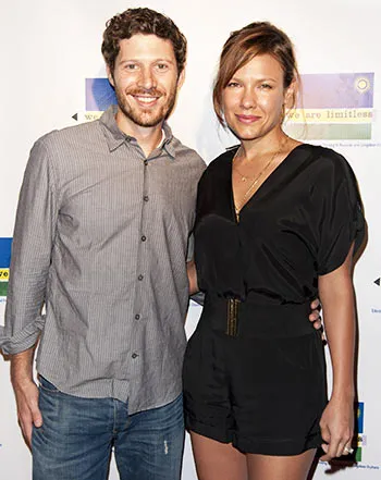 1439157716_zach gilford v