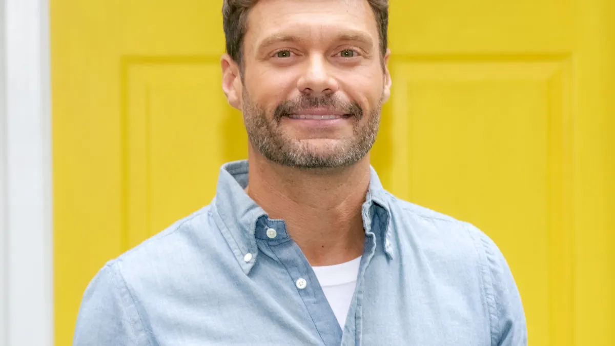 Julianne Hough Gets Engaged to NHL BF -- What Was Ryan Seacrest Up To?