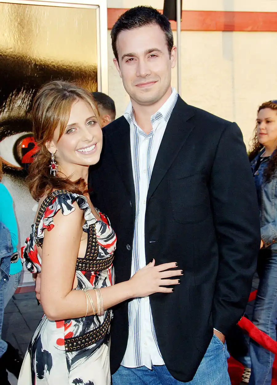 1440789731_sarah michelle gellar freddie prinze jr 2006 zoom