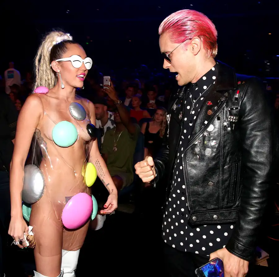 1441032279_miley cyrus jared leto zoom