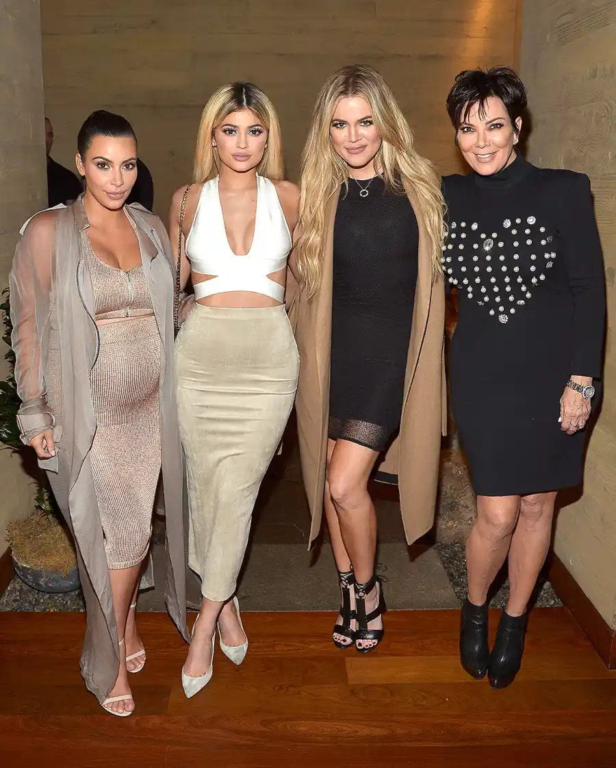 1441313447_kim kardashian kylie khloe kris zoom