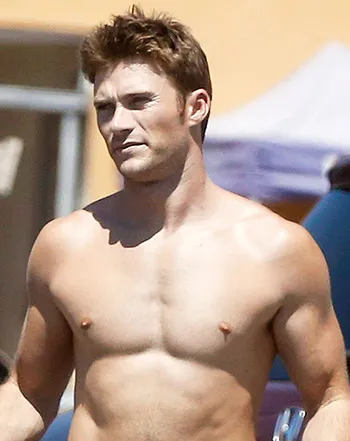 1441641335_scott eastwood 441