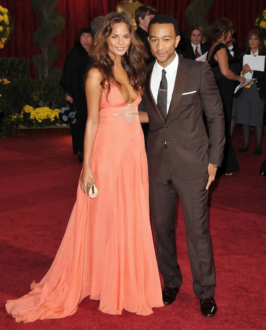 1441987392_john legend chrissy teigen oscars 2009 zoom