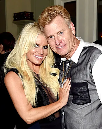 1441994969_jessica simpson joe simpson ring 350