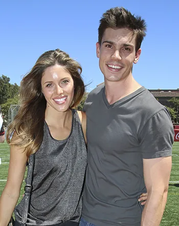 1442179622_kayla ewell tanner novlan_3