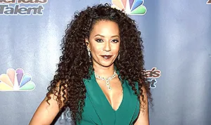 1442336090_mel b 300