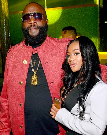 1442601157_rick ross lira 441