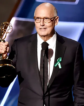 1442802834_jeffrey tambor 441