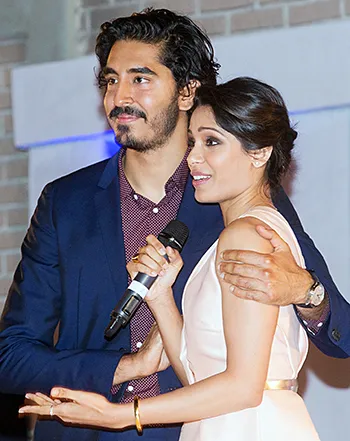 1443025173_freida pinto dev patel 441