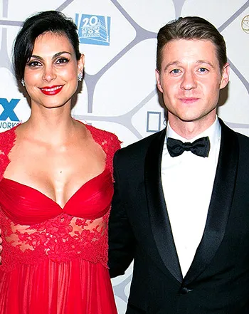 1443114871_benjamin mckenzie morenna baccarin 441