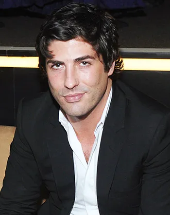 1443810085_brandon davis 441