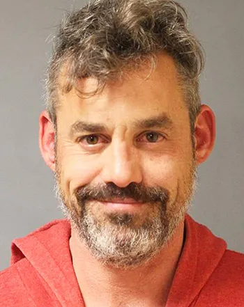 1443810789_nicholas brendon mugshot 441