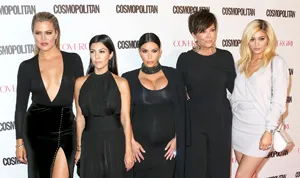 1444742851_492404680_khloe kardashian kourtney kardashian kim kardashian kris jenner kylie jenner 300