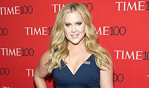 1444833266_amy schumer 178