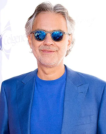 1444841735_andrea bocelli 441