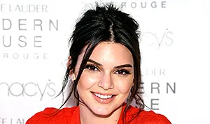 1445369811_kendall jenner 300