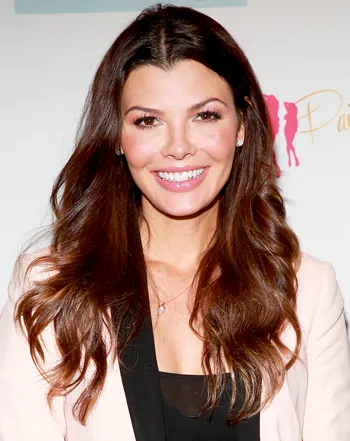 1445549956_463982926_ali landry 350