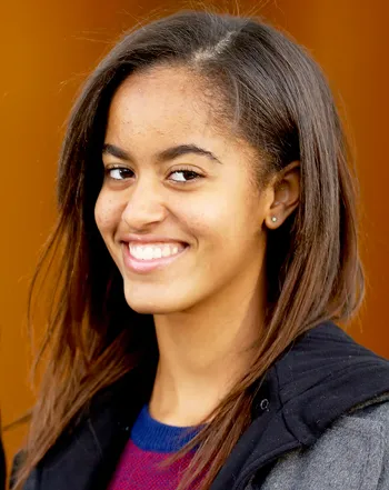 1445619281_452277167_malia obama 350