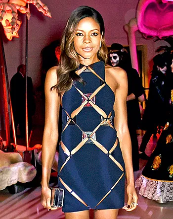 1445959677_naomie harris 350