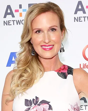 1447175252_472734268_korie robertson 350