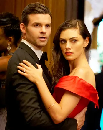 1447366487_daniel gillies phoebe tonkin the originals 350