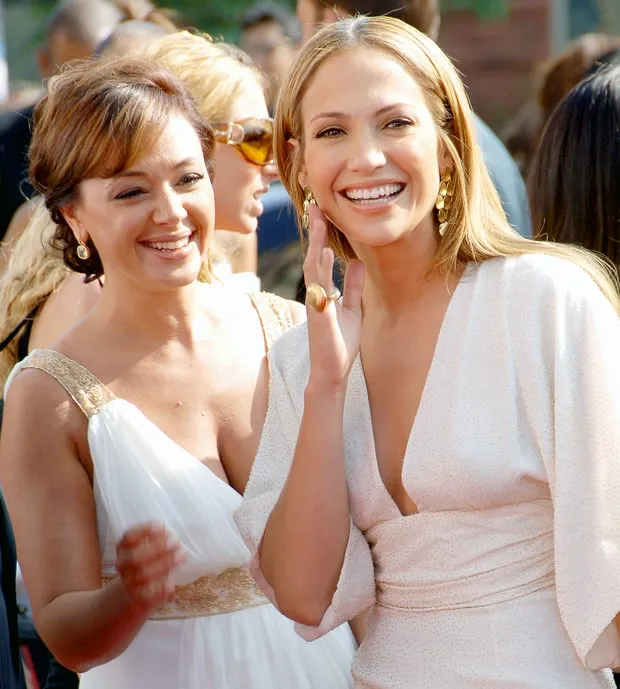 Leah Remini and Jennifer Lopez
