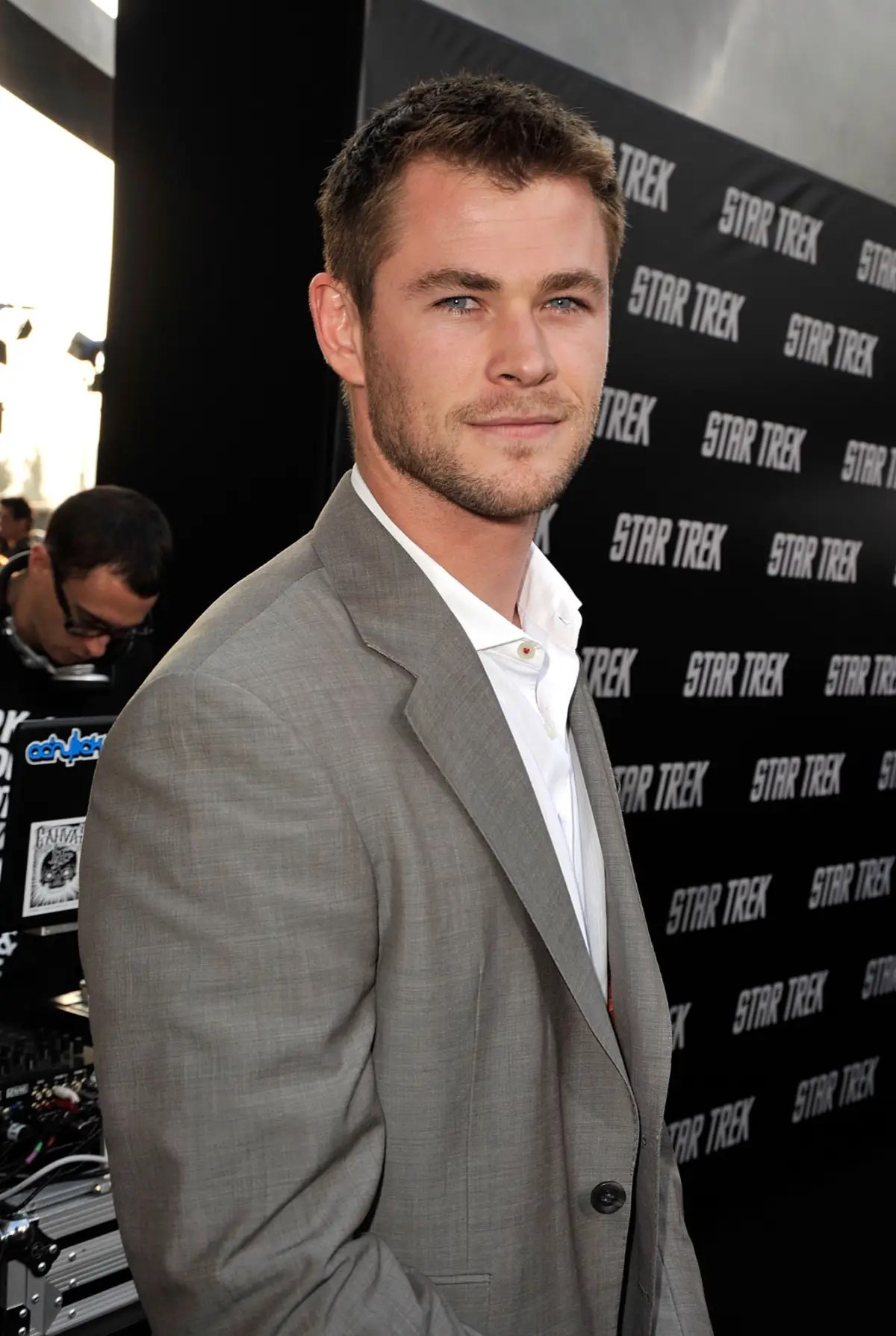 GettyImages-86308529-Chris-Hemsworth-Pics-Update