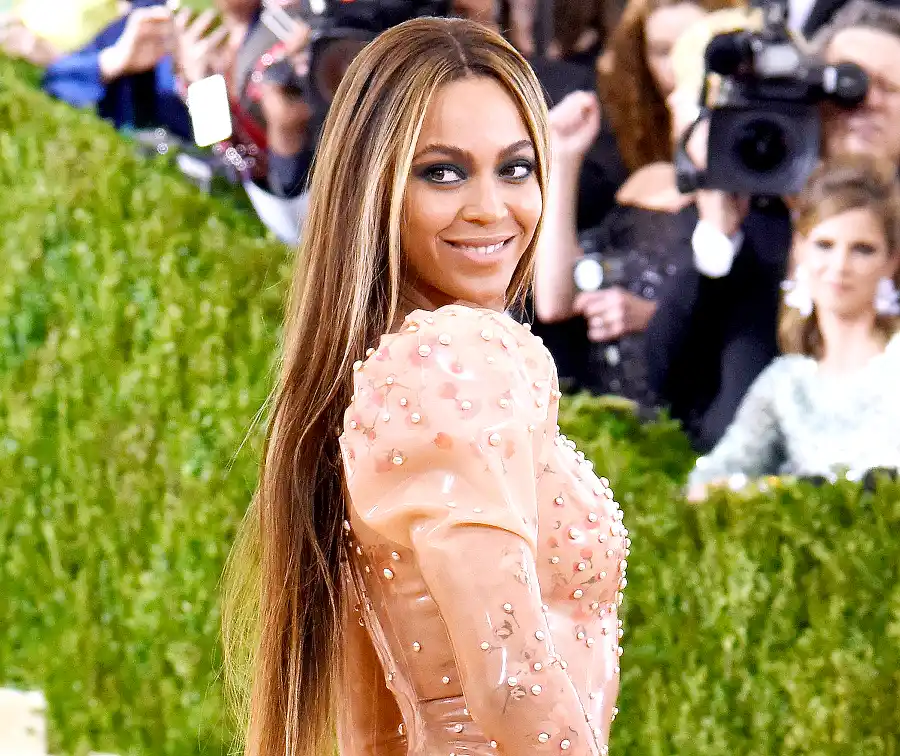 Beyonce social media