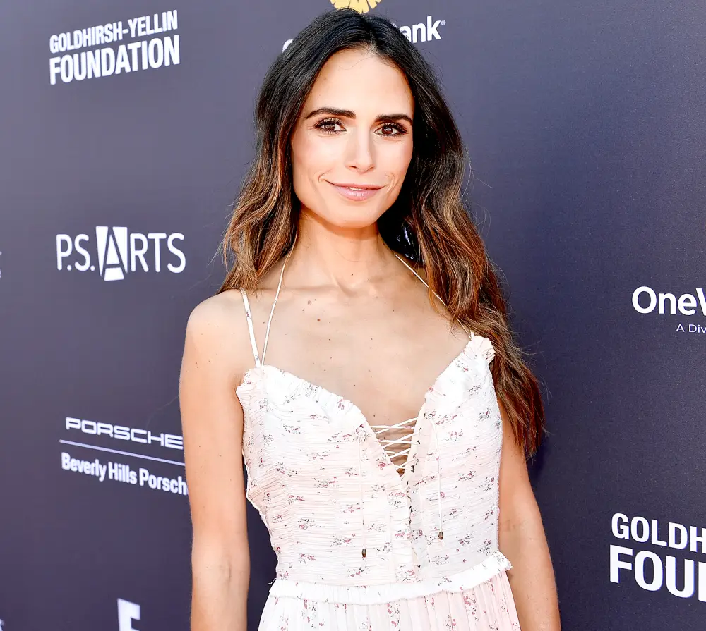 Jordana-Brewster-Reacts-to-Feud
