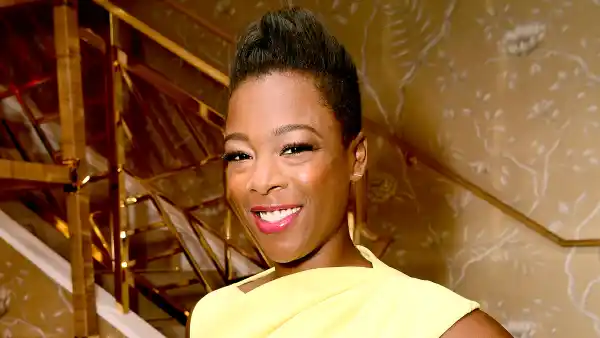 Samira-Wiley-The-Handmaids-Tale