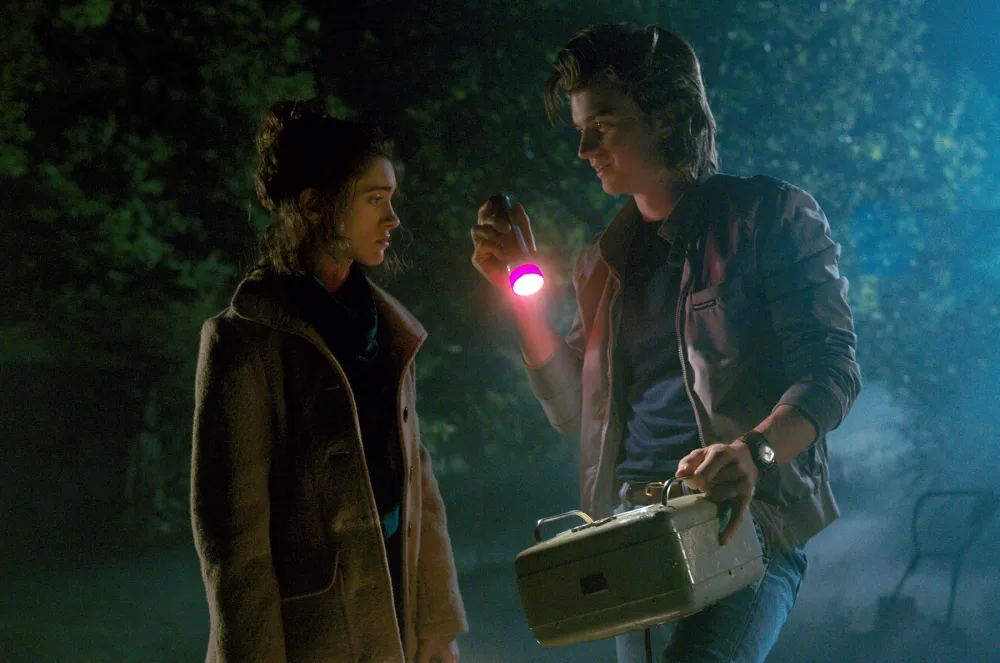 Natalia Dyer and Joe Keery in Stranger Things