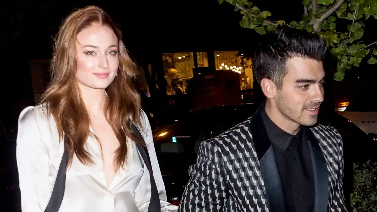 Joe-Jonas-and-Sophie-Turner-engagement-party