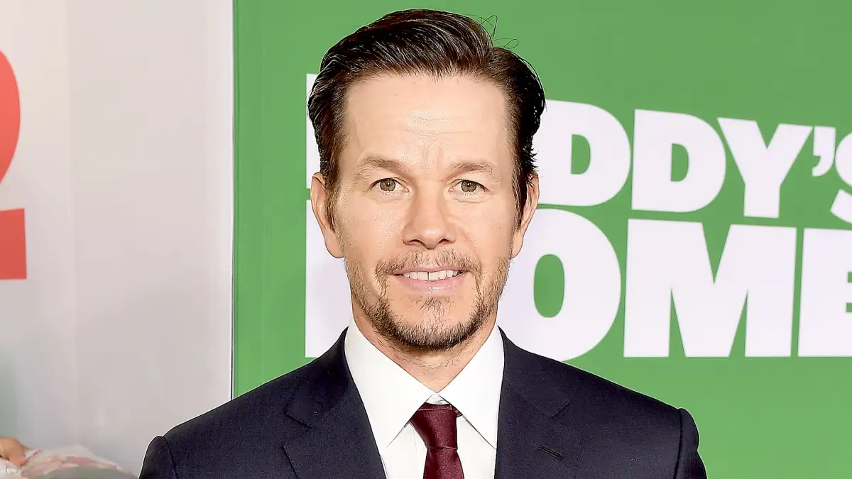Mark-Wahlberg-talks-the-holidays