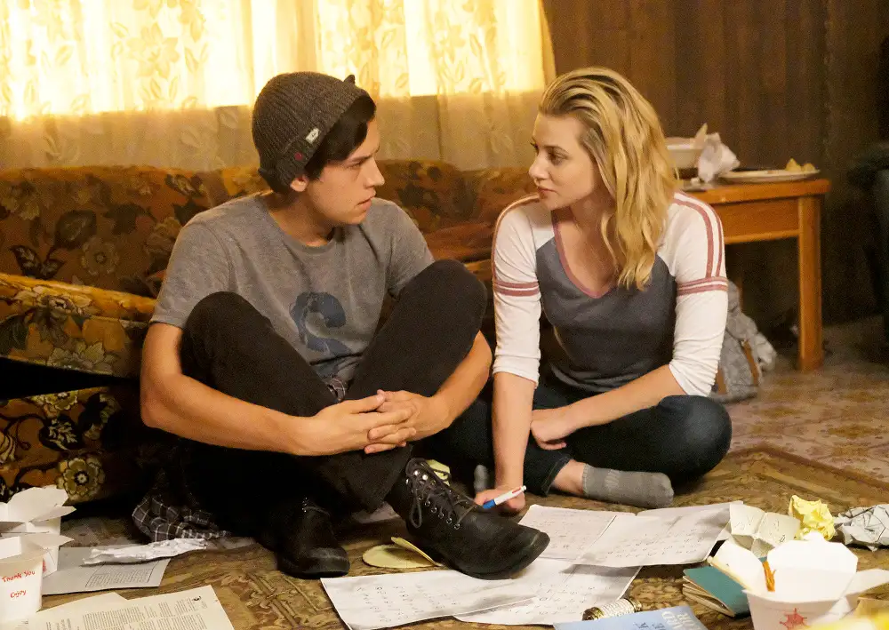 Cole Sprouse as Jughead Jones and Lili Reinhart as Betty Cooper on &lsquo;Riverdale&rsquo;