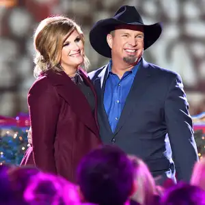 Trisha Yearwood and Garth Brooks attend the 2016 Christmas at Rockefeller Center in New York City.