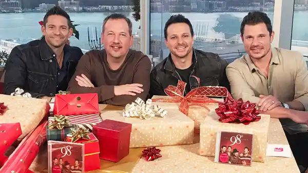 Jeff Timmons, Drew Lachey, Justin Jeffre and Nick Lachey of 98 Degrees
