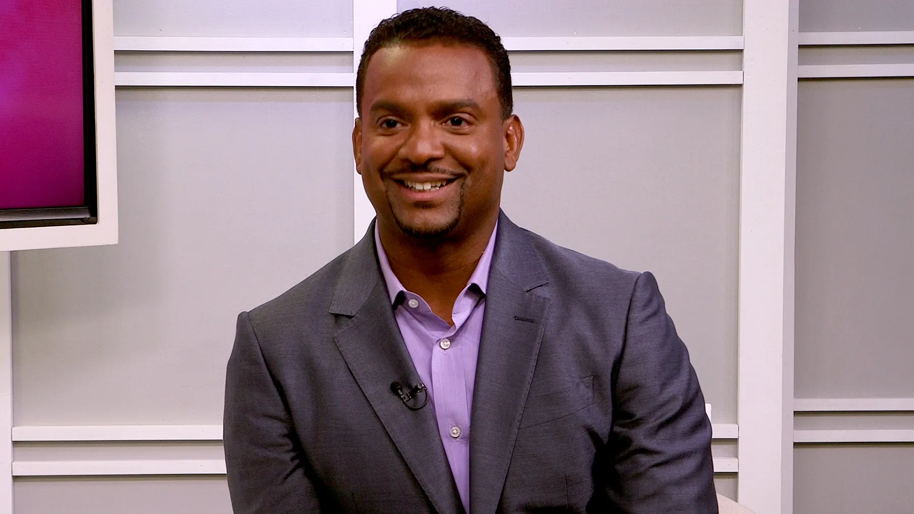 Alfonso-Ribiero-talks-carlton