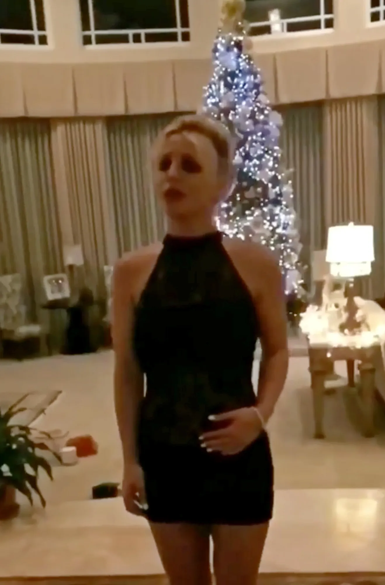 Britney Spears, Elvis, I Can't Help Falling in Love, Madonna, Toxic