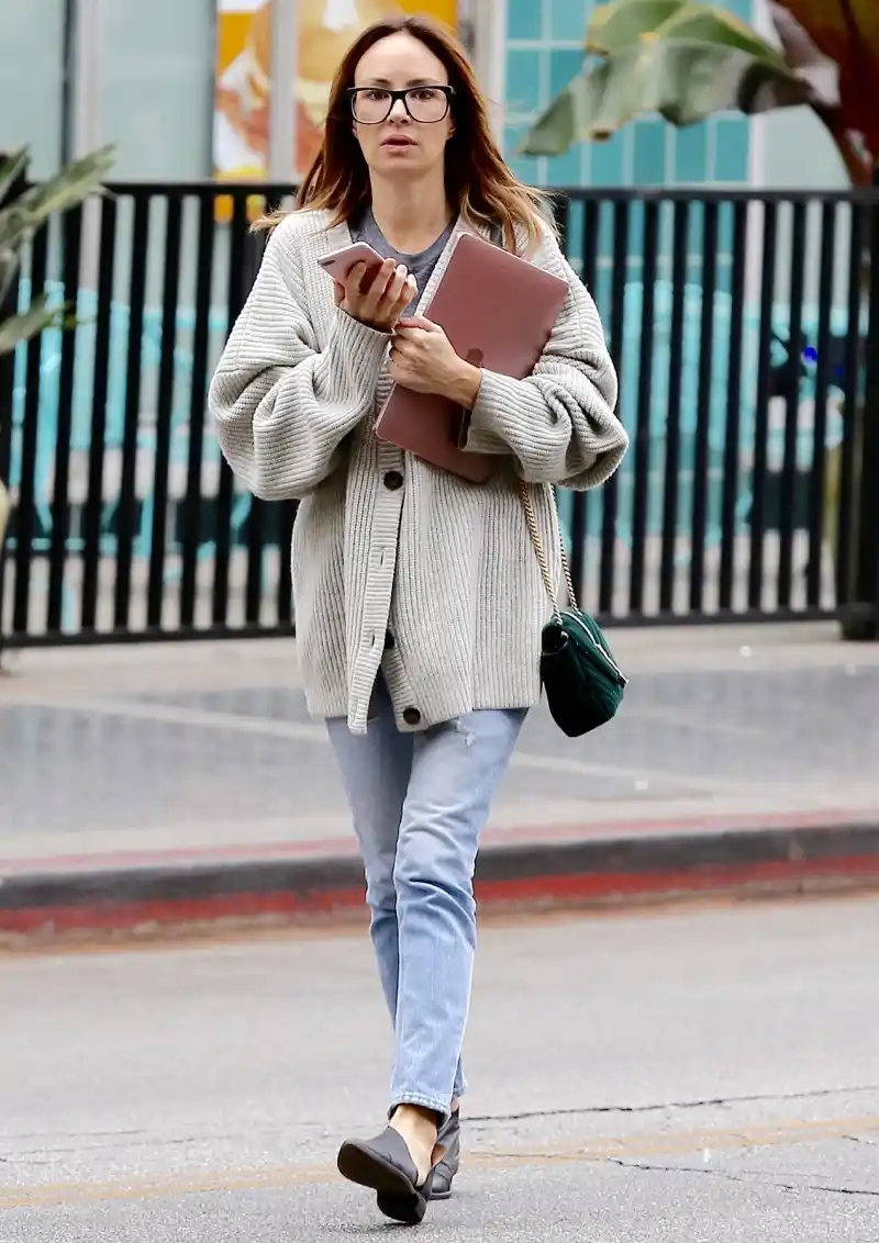 Catt Sadler in Los Angeles, California on December 20, 2017