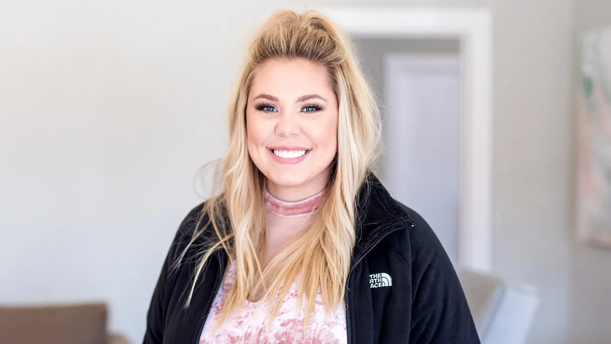 Kail Lowry book deal